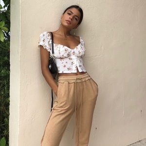 Verge Girl Making Eyes Top